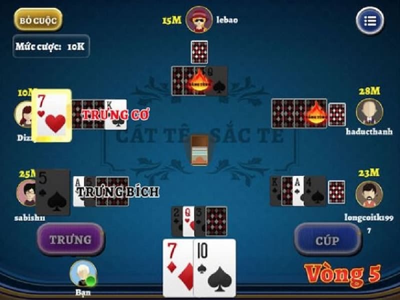 4 vòng đầu của game bài này rất quan trọng 